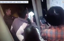 Video: Bị bắt giam vì bôi nước bọt lên nút thang máy