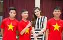 Dương Tú Anh cổ vũ đoàn thể thao VN dự SEA Games