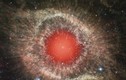 Soi "con mắt" đỏ rực của quỷ dữ xuất hiện trong vũ trụ