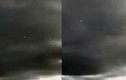 Sửng sốt vật thể nghi UFO xuất hiện trước động đất 