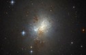 Khoa học "sốc" thành tựu của thiên hà nhỏ bé ESO 495-21