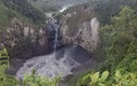 Thác nước cao nhất Ecuador biến mất sau một đêm vì hố tử thần bí ẩn