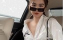 Mặc áo sơ mi ngoan hiền, Ngọc Trinh phanh cúc ngực sexy hết cỡ