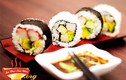 4 cách làm cơm cuộn “ăn đứt” sushi Nhật Bản