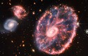 Lần đầu hé lộ loạt ảnh chụp thiên hà “bánh xe” đẹp mỹ mãn 