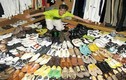 Soi bộ sưu tập giày “khủng” của Đàm Vĩnh Hưng