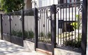 Làm tường rào bằng vật liệu nào chuẩn đẹp nhất?
