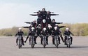 Xem đội biểu diễn Hoàng gia Anh “làm xiếc” trên môtô PKL