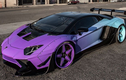 Chris Brown "lột xác" Lamborghini Aventador SV với dàn áo sặc sỡ