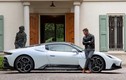 David Beckham "đọ dáng" siêu xe Maserati MC20 hơn 6 tỷ đồng
