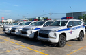 "Soi" cả dàn xe Mitsubishi Pajero Sport của Cảnh sát giao thông Việt Nam
