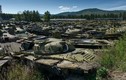 Tiếc ngẩn ngơ hàng trăm xe tăng Nga bị bỏ rơi