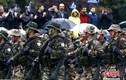 Quân đội Hy Lạp duyệt binh hoành tráng trong mưa