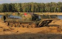 Sức mạnh xe công binh GCZ-112 Trung Quốc “giao chiến” ở Nga