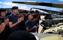 Bá đạo lính Ấn Độ thắp hương khấn vái xe tăng T-72