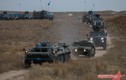 Ngạc nhiên hình ảnh lính Nga "sát cánh" với xe thiết giáp Mỹ