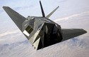 Cận cảnh xác máy bay tàng hình Mỹ bị tên lửa SA-3 “vít cổ“