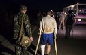 Tù binh Ukraine khăn gói trở về trong đêm
