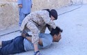 IS tung video “sát thủ nhí” hành quyết dã man lính Syria