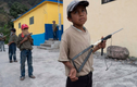 Sự thật đau lòng về ngôi làng Mexico cho phép trẻ em mang vũ khí