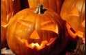 Cách khắc bí ngô ngộ nghĩnh cho lễ Halloween 