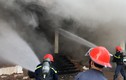 Cận cảnh 100 chiến sĩ dập lửa vụ cháy quán bar ở Đà Nẵng