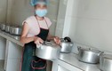 Hơn 300 học sinh bị Hiệu trưởng lạm thu, cắt xén suất ăn 