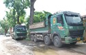 Hà Nội: Dân bức xúc vì xe tải "quần thảo" tuyến đường 70