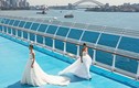 Ngắm sàn catwalk giữa đại dương tại Sydney của Jessica Minh Anh