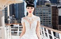 Jessica Minh Anh diện váy 25 kg diễn thời trang ở Mỹ