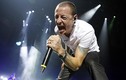 Chester Bennington từng bị lạm dụng tình dục khi 7 tuổi