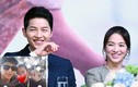 Song Joong Ki tươi rói giữa tin đồn quay lại với Song Hye Kyo 