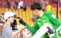 Cậu bé nhặt bóng giúp TQ tạo bất ngờ ở Asian Cup 