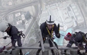 Cảnh công nhân lau kính ở tòa nhà cao nhất thế giới