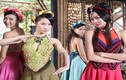 Chân dung “bà hoàng” của trang phục phim Việt