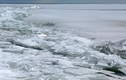 Cảnh tượng đáng kinh ngạc từ những lớp băng vỡ