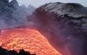 Núi lửa lớn nhất châu Âu phun trào dung nham đỏ rực