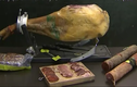 Video: Thịt lợn đen Tây Ban Nha giá 3,5 triệu đồng/kg 