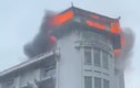 Nhiều người tháo chạy khi khách sạn Đồng Khánh phát hỏa