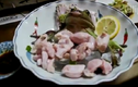 Kinh hoàng với món ếch “tươi” của nhà hàng Nhật Bản