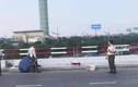 Tai nạn tại tầng hai sân bay Nội Bài: Mẹ tử vong, con bị gãy chân