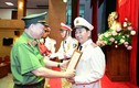 Thứ trưởng Trần Quốc Tỏ được thăng cấp bậc hàm Trung tướng