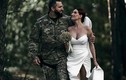 Nữ xạ thủ Ukraine tổ chức đám cưới ngay tại tiền tuyến