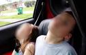 Ngủ trong ô tô tử vong: Đau lòng loạt cái chết do ngạt trong xe