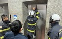 Giải cứu 7 người mắc kẹt trong thang máy ở Hà Nội