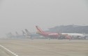 Sương mù dày đặc, nhiều chuyến bay đến Nội Bài không thể cất - hạ cánh