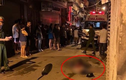 Người đàn ông bị đâm gục trong đêm ở Hà Nội