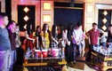 Hà Nội: Đột kích quán karaoke, bắt giữ nhóm đối tượng đang “thác loạn“