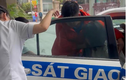 CSGT kịp thời đưa sản phụ bị vỡ ối đi cấp cứu