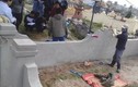 Người đàn ông chết trong nghĩa trang nghi bị giết, phi tang xác